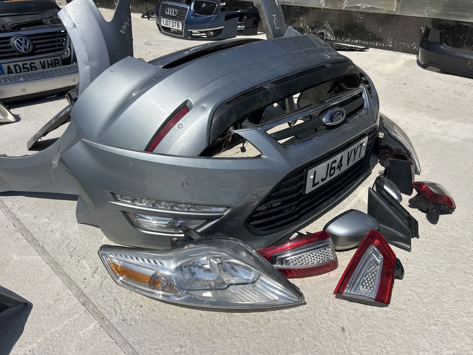 Bara fata /stop/capota/aripa ford modeo facelift 2010