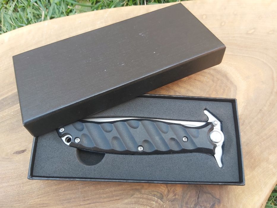 Руски сгъваем нож