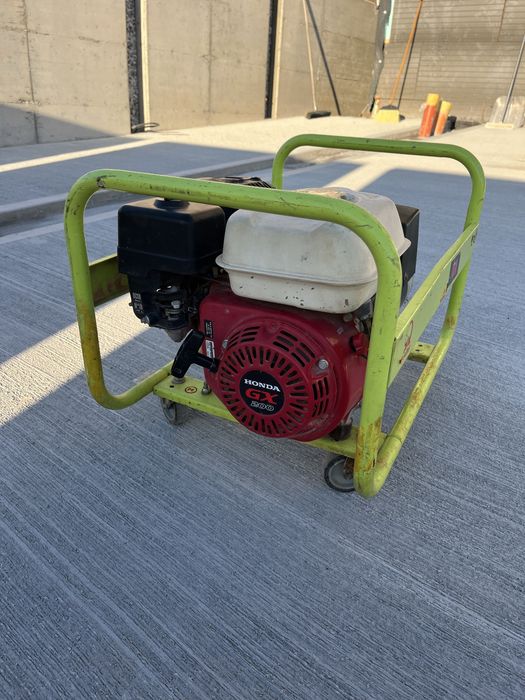 Generator monofazat pramac