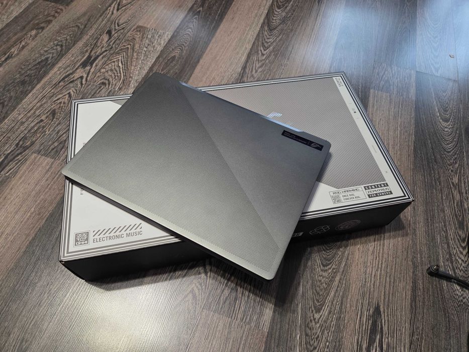 Asus Zephyrus g14 GA402