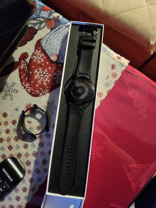 Самсунг смарт часовник