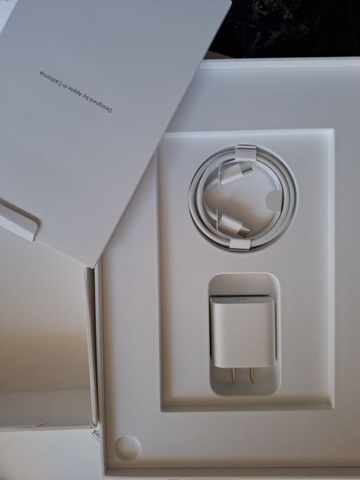 ЧИСТО НОВ iPad Air 11" (M3) – 256GB,Wi-Fi | НЕАКТИВИРАН