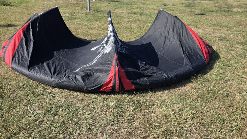 Kite zmeu Naish pivot 11m limited pirate edition