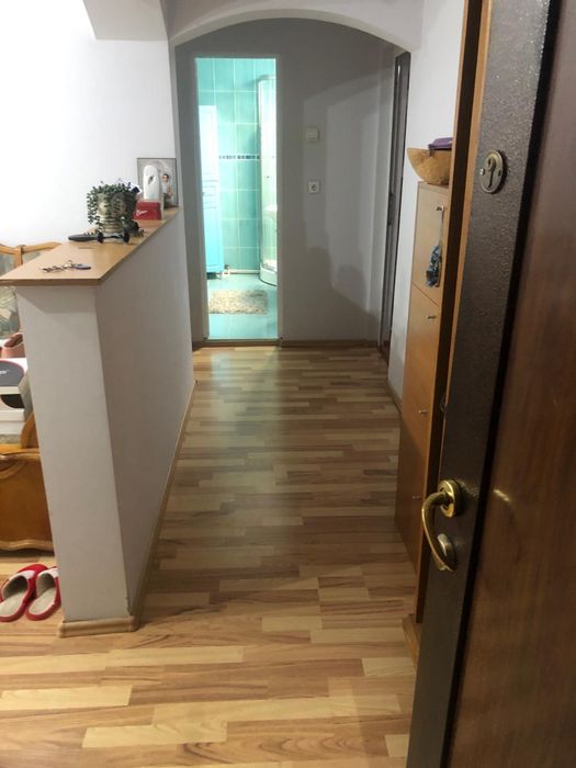 Apartament de vanzare Dragasani