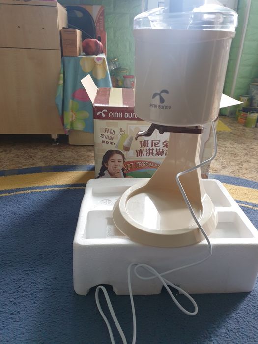 Продам мороженницу,новая.