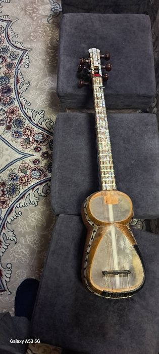 Holati a'lo.katta sozandalar chalgan