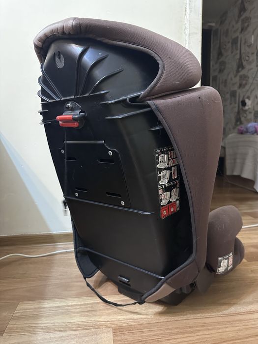 Детское автокресло от 2-12 лет