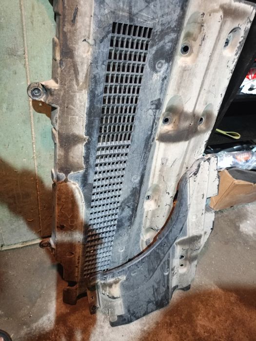 Дъстер 2 части 2018- / Dacia Duster