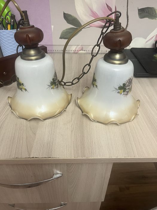 Продам люстру 1 тыс