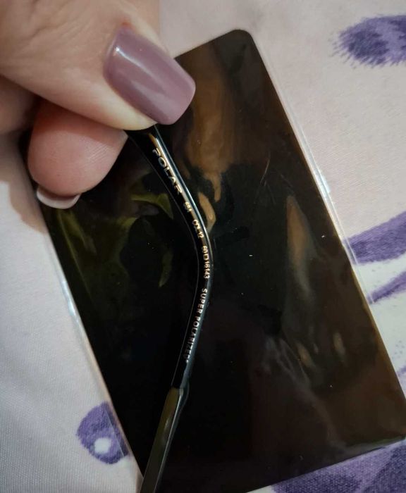 Ochelari de soare noi