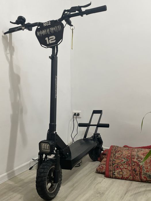 Kugoo M4 Pro под стант