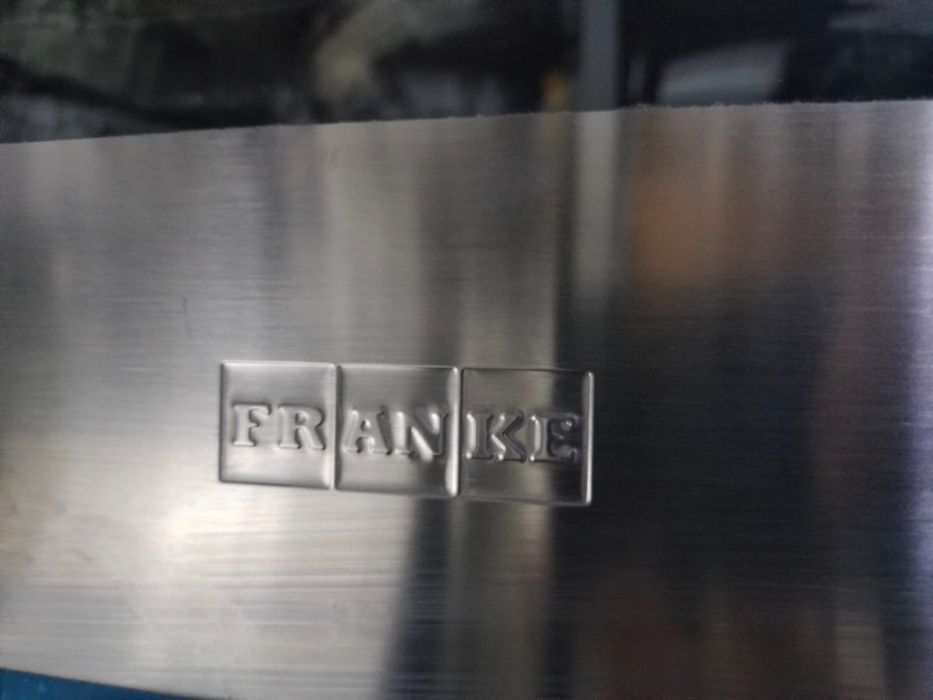 Духовой шкаф Franke