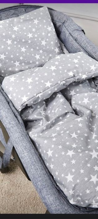 Продам комплект в коляску