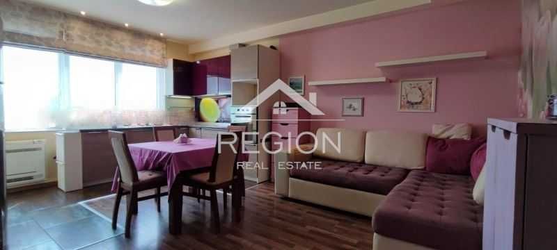 Дава се под наем Тристаен апартамент в Варна, Лятно кино Тракия - 87 кв.м за 612 € - Снимка #1