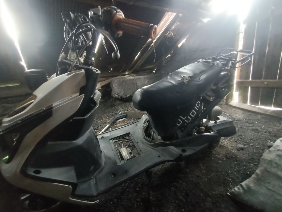 Скутер Racer Meteor 80cc