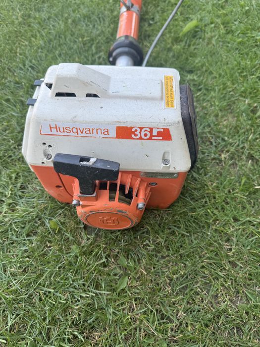 Motocoasa husqvarna