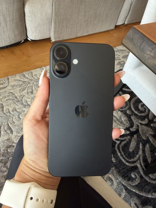 iPhone 16 plus 256gb