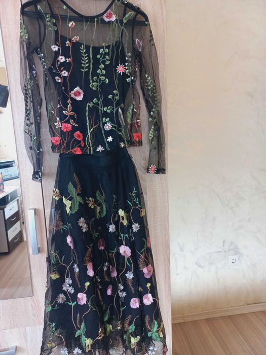 Рокля с пайети официална-парти рокли