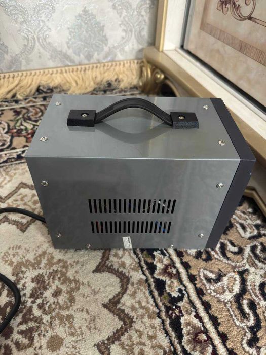 Стабилизатор напряжения  220В Ресанта АСН-1500/1-Ц