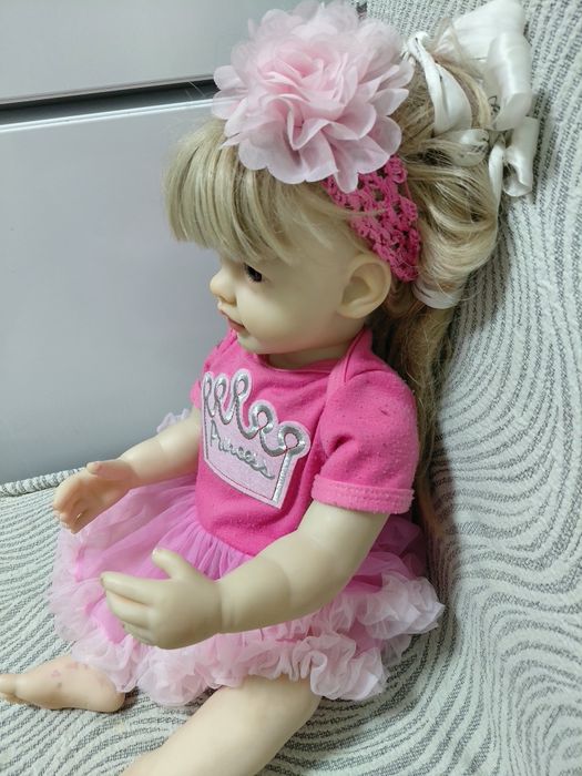 Кукла красивая, большая