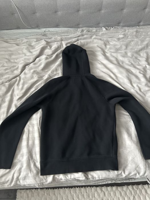 Черен Tech flese