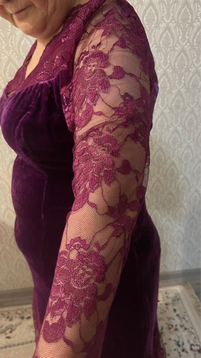 Платья женские вечерние