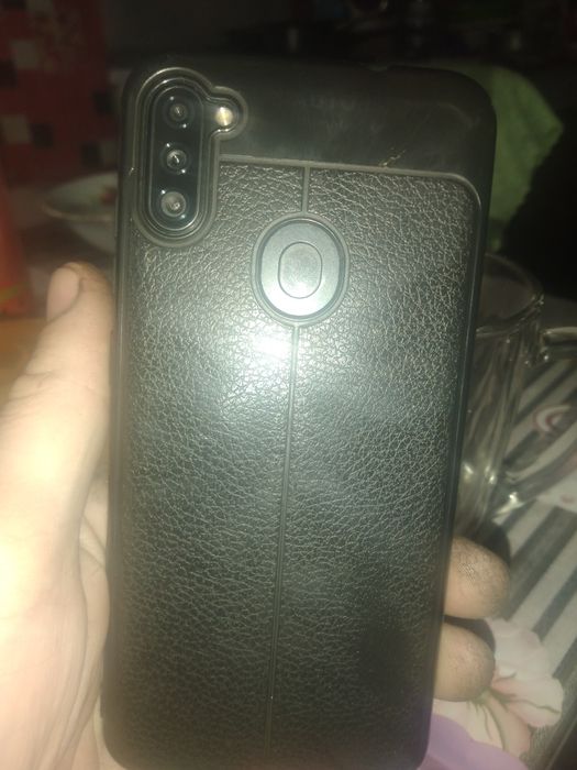Продам телефон самсунг а 11