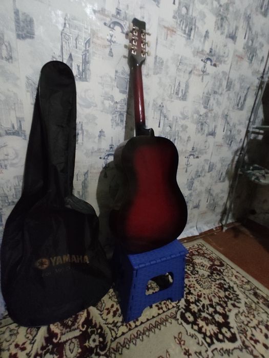 Акустическая Гитара  Madina