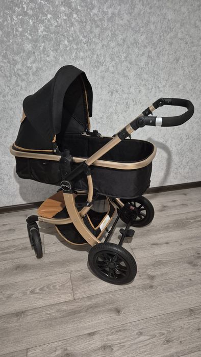 Детская коляска.