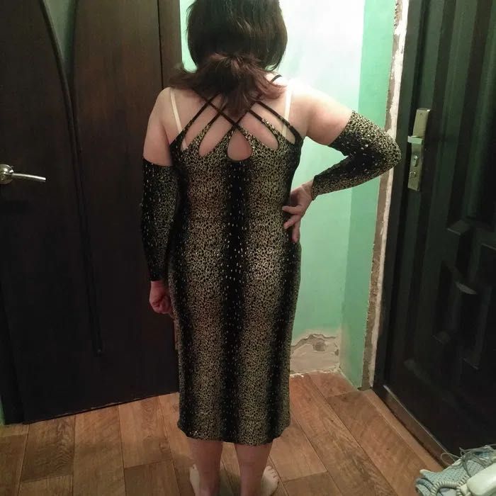 Продам платье 48р-р