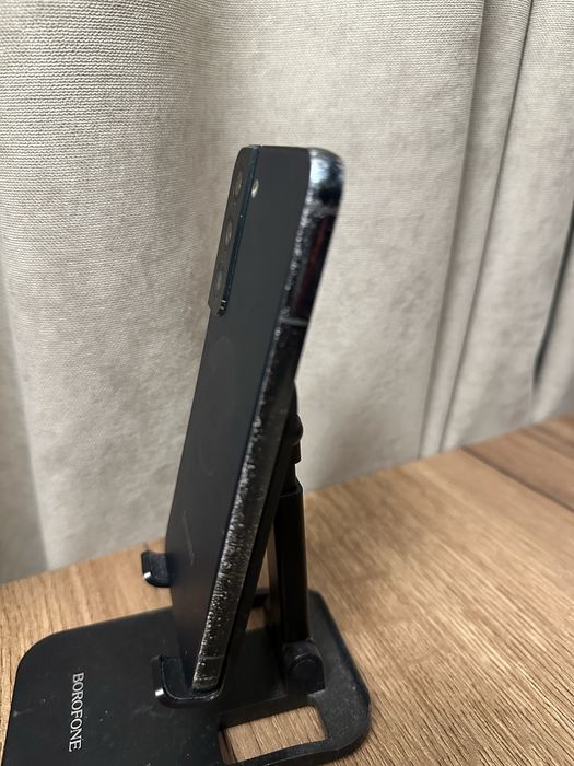 Телефон Samsung S22 256/8