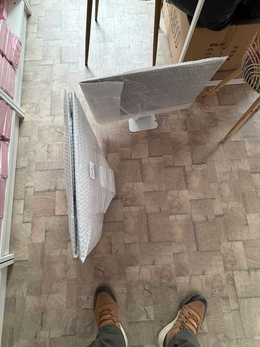 Apple iMac Retina 4K 21.5", QuadCore i3, 8 GB RAM, 1 TB SSD- 4 bucati