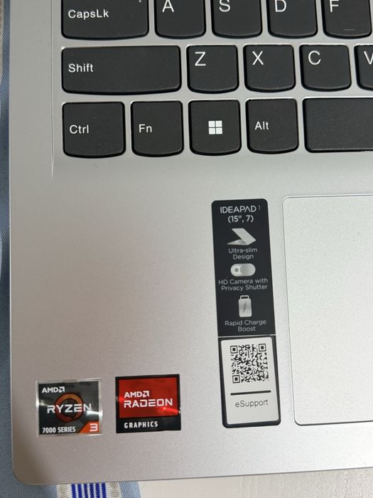 Laptop Lenovo IdeaPad 1