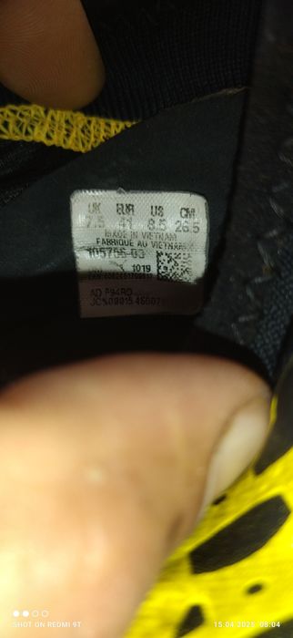 Puma бутсы сотилади