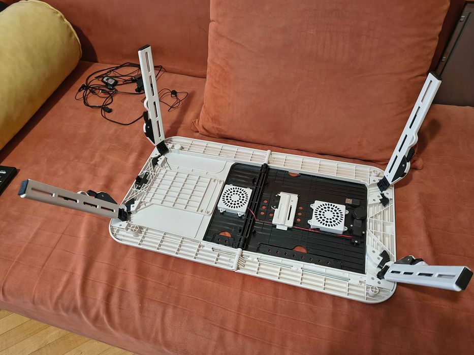 Масичка за лаптоп и органайзер за бюро