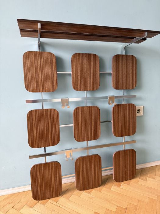 Стенна закачалка / 70-те