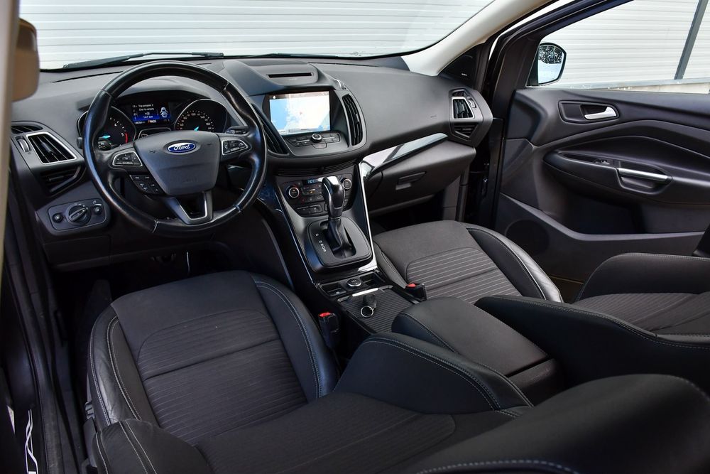 Vand Ford Kuga  4X4