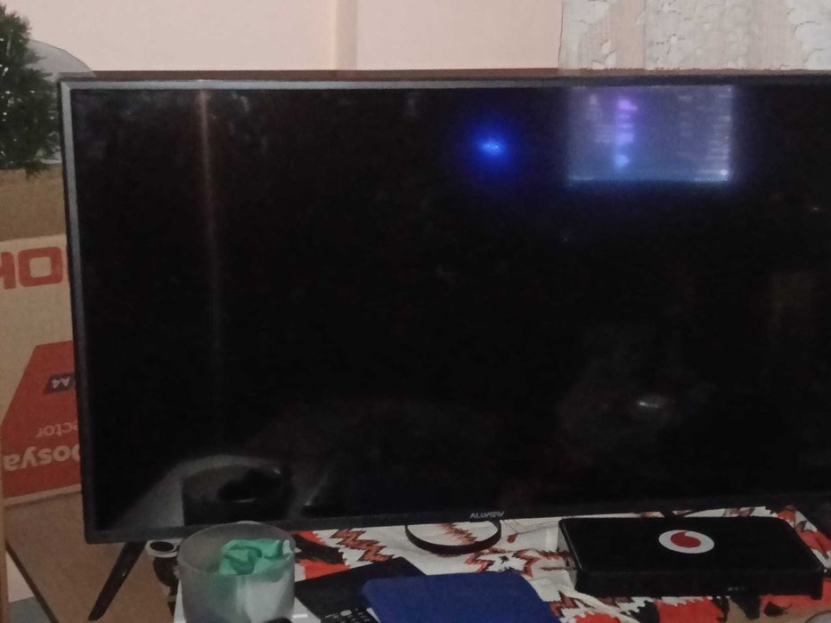 TV android AIlView pret neg. 580 lei