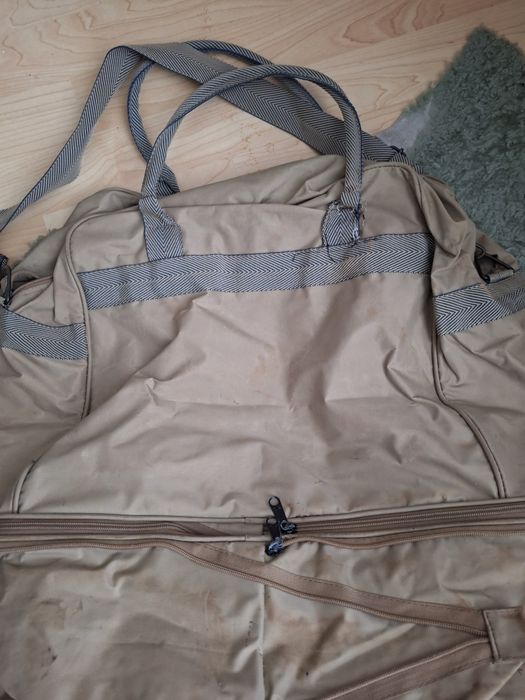 Пътни чанти и куфар