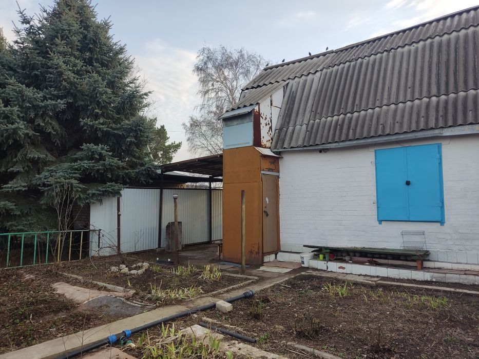 Продам дачу. 8 соток