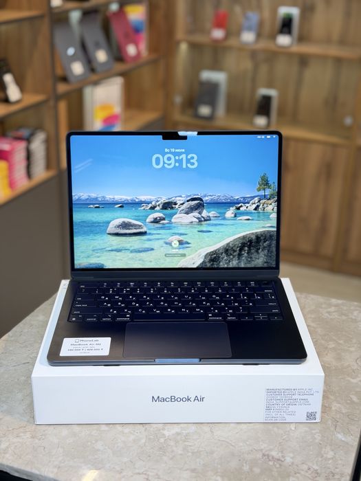 MacBook Air M2 / PhoneLab