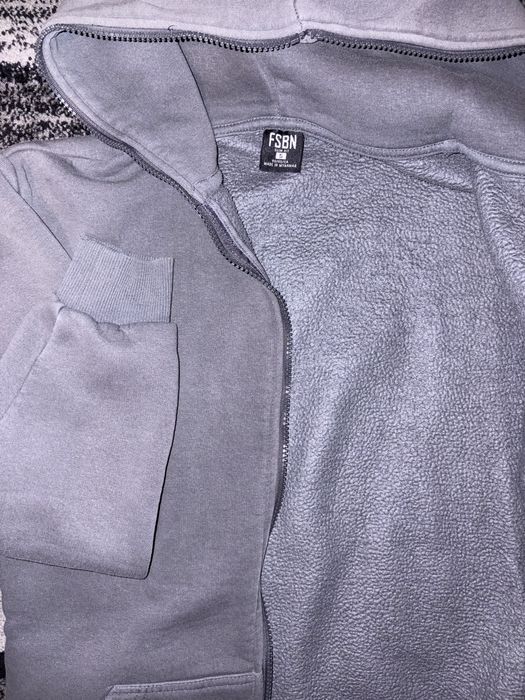 Bluza cu fermoar FSBN
