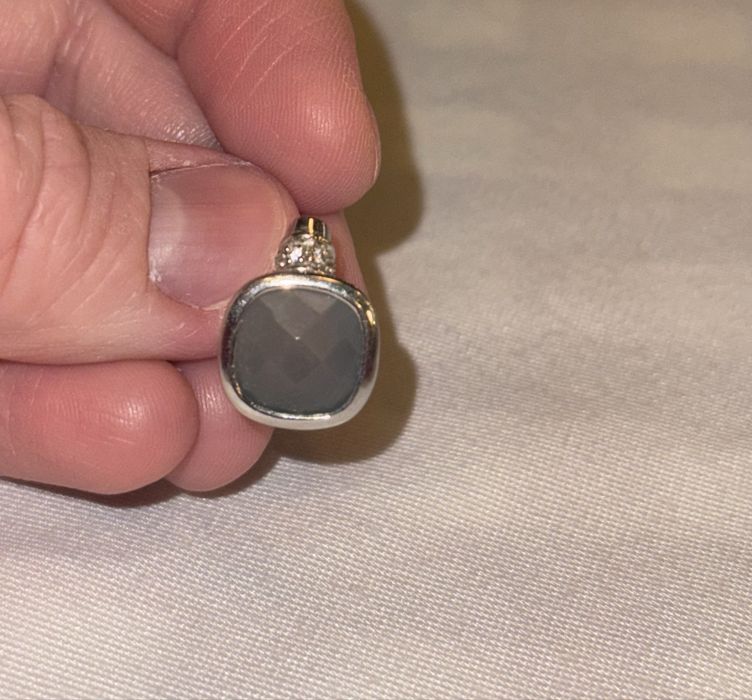 Серьги с кварцем необычного цвета