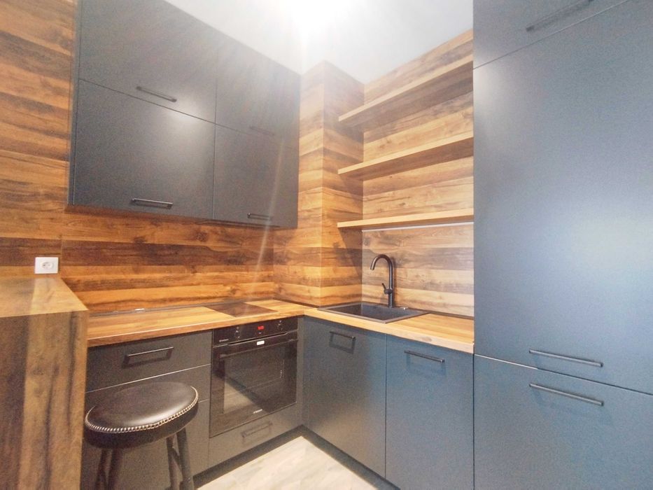 Дава се под наем Двустаен апартамент в София, Хладилника - 73 кв.м за 999 € - Снимка #6