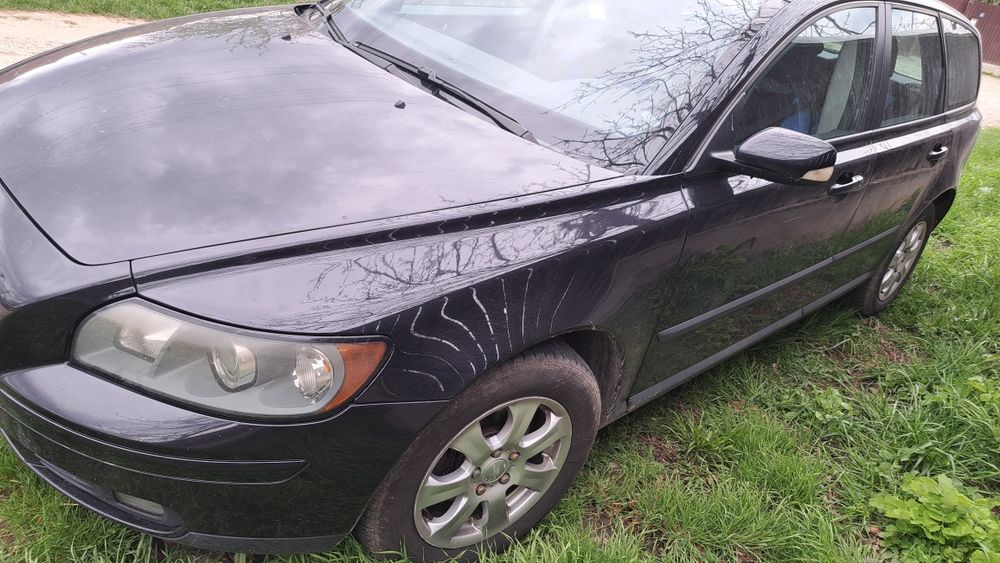 Vând volvo v50 1.8 benzină