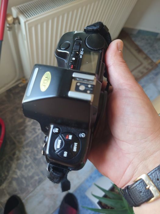 SLR Nikon AF F801 body