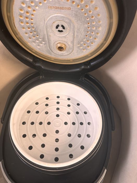 Мультиварка redmond