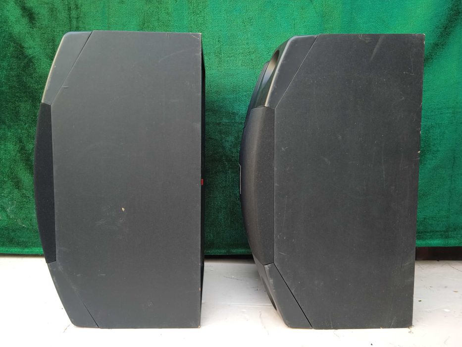 Колонки для караоке кабинок