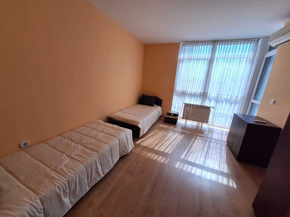 Продава се Тристаен апартамент в Пловдив, Гагарин - 100 кв.м за 1549 €/кв.м - Снимка #9