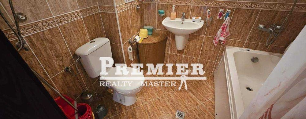 Продава се Двустаен апартамент в Свети Влас - 68 кв.м за 1074 €/кв.м - Снимка #1